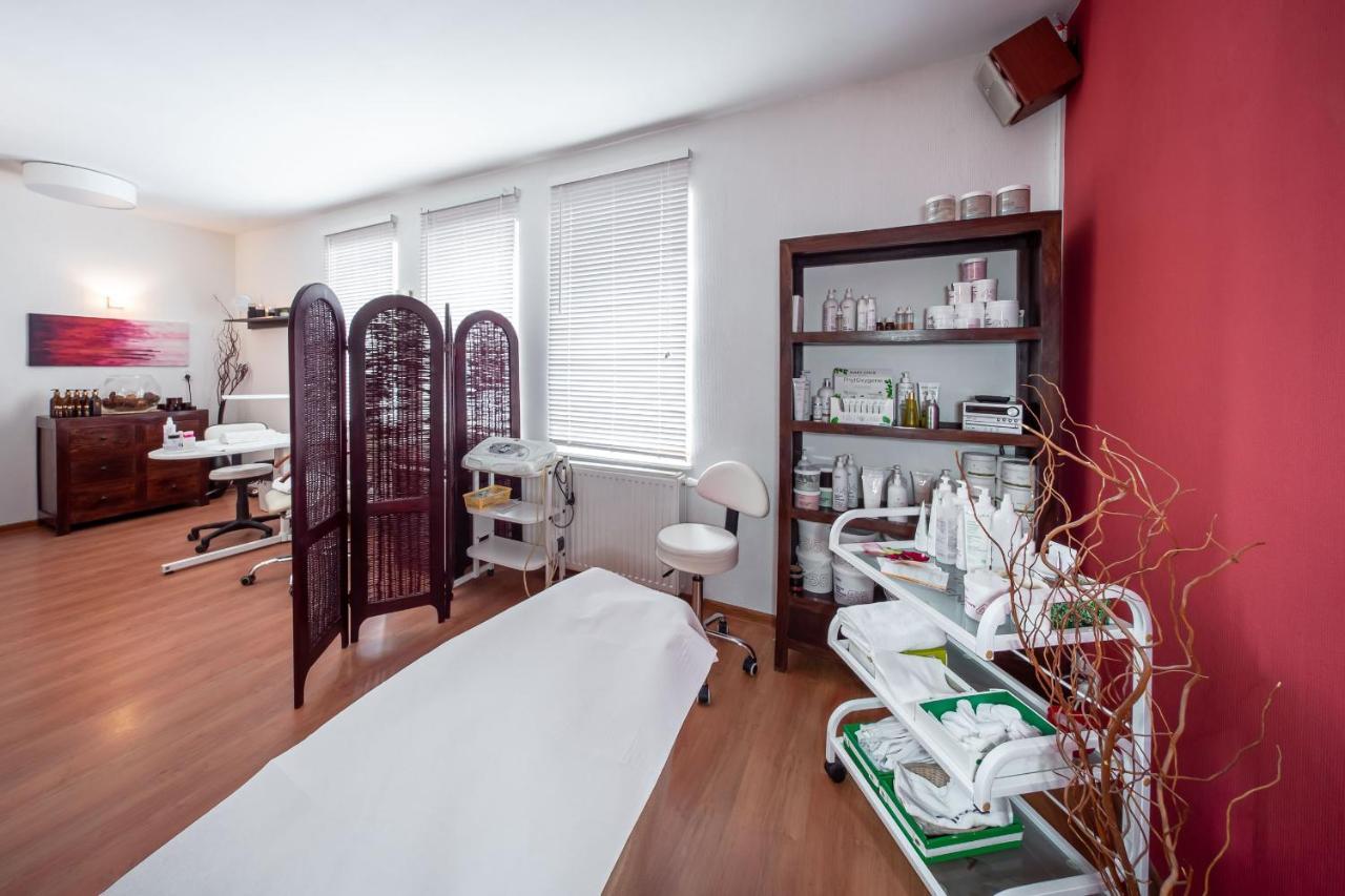 Baginscy Spa Поберово Екстериор снимка