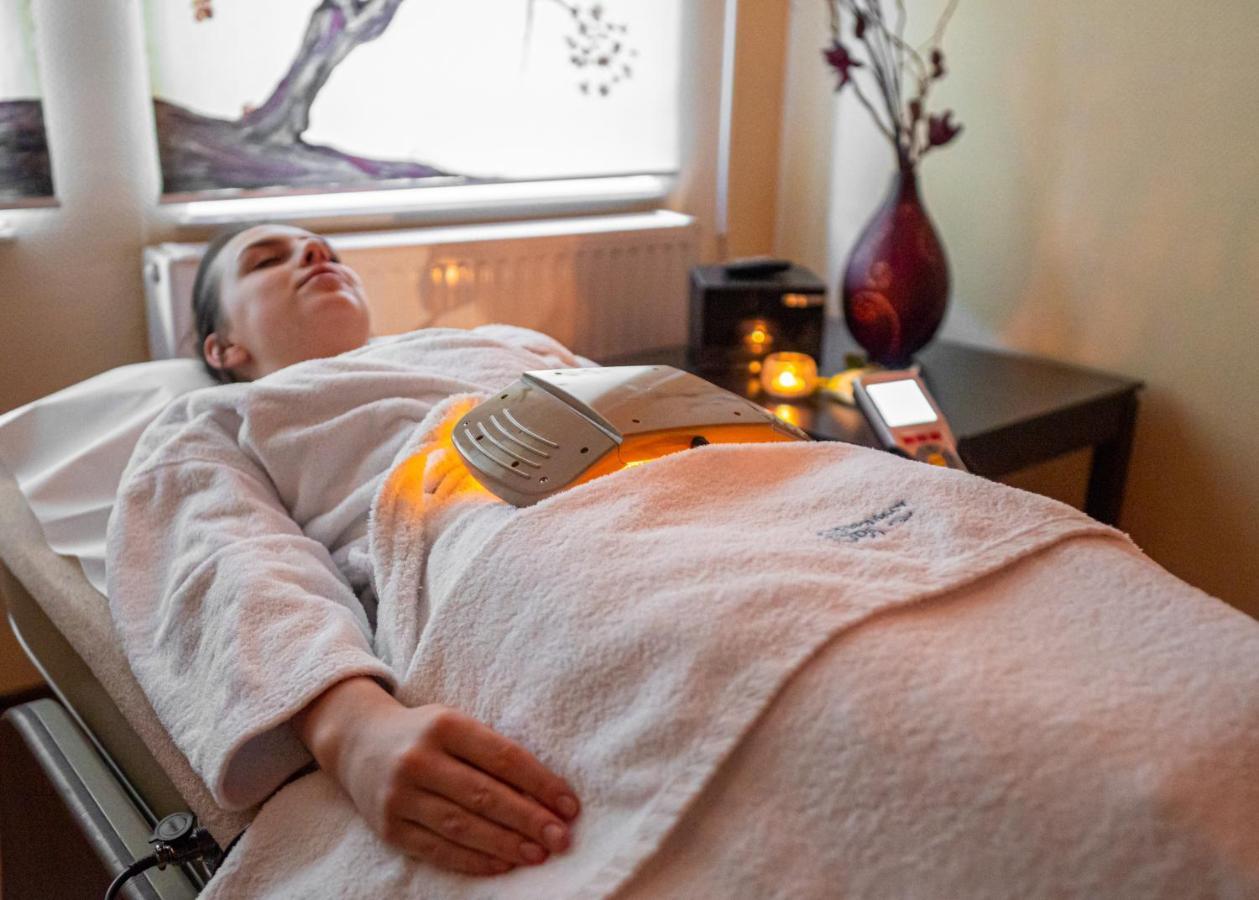 Baginscy Spa Поберово Екстериор снимка