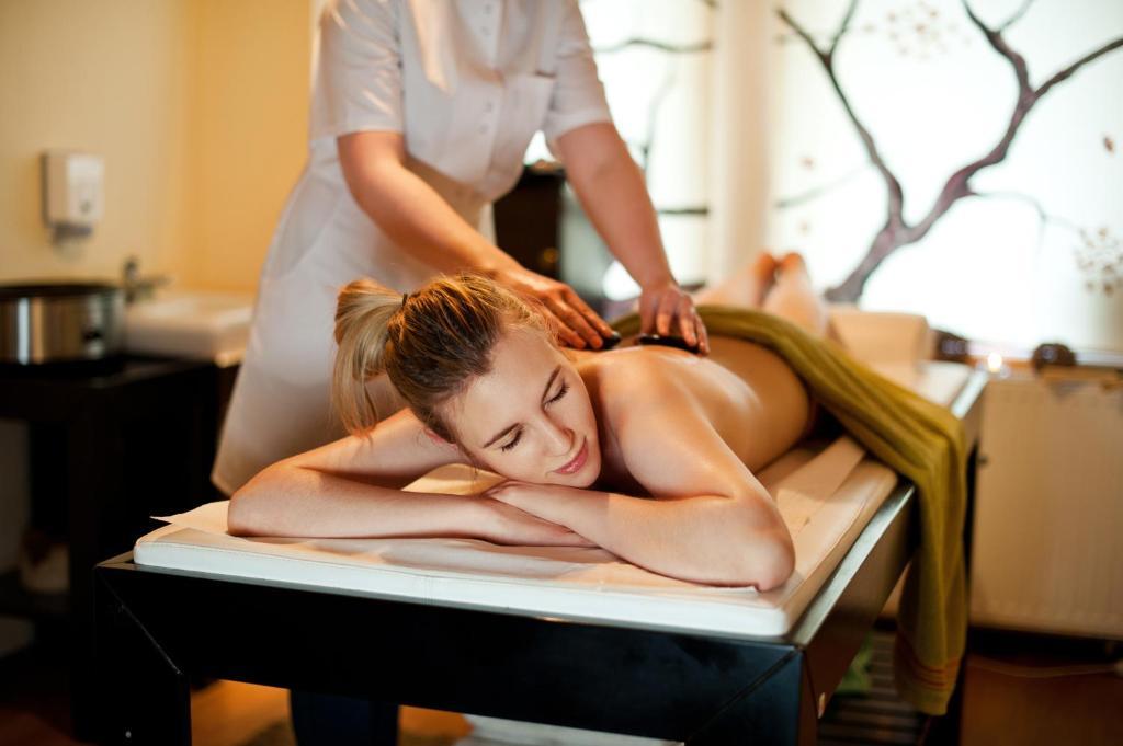 Baginscy Spa Поберово Екстериор снимка